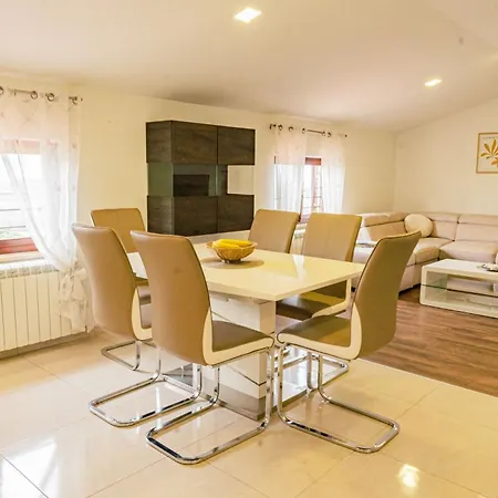 Apartman Skalin